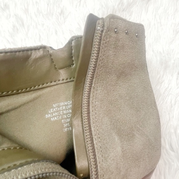 MARC FISHER Wanida Ankle Boots Studded Heeled Booties Suede Gray Taupe Shoes 6.5 - Picture 4 of 6
